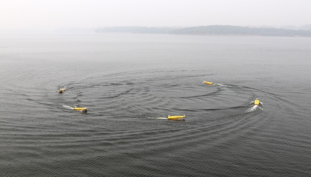 多無人艇圓形圍捕.JPG 多無人艇圓形圍捕.JPG